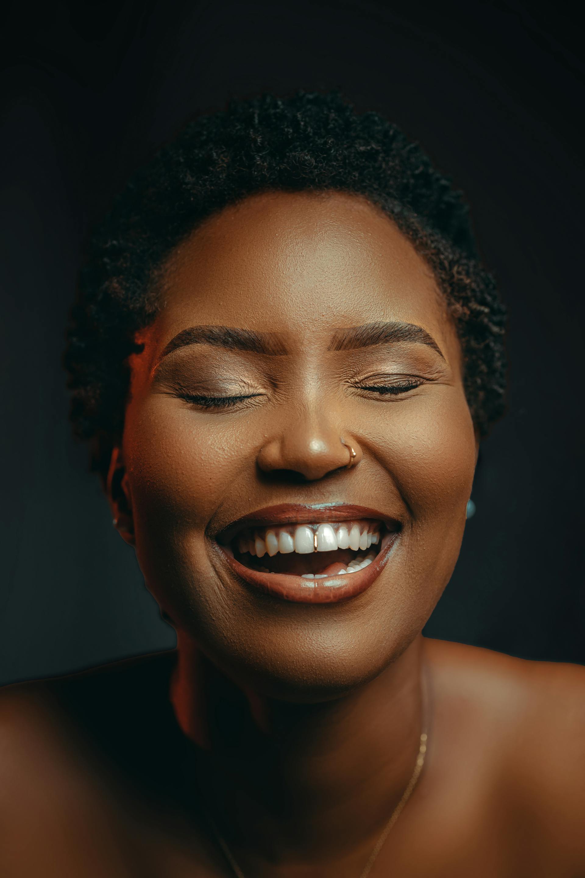 <em><strong>Jessica Mbadinga</strong></em>
